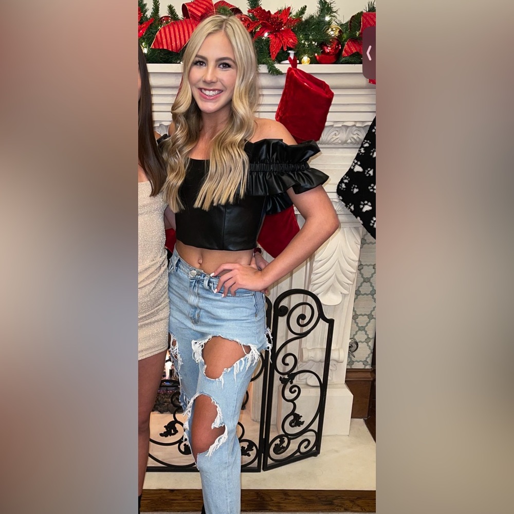 Zip up black leather top